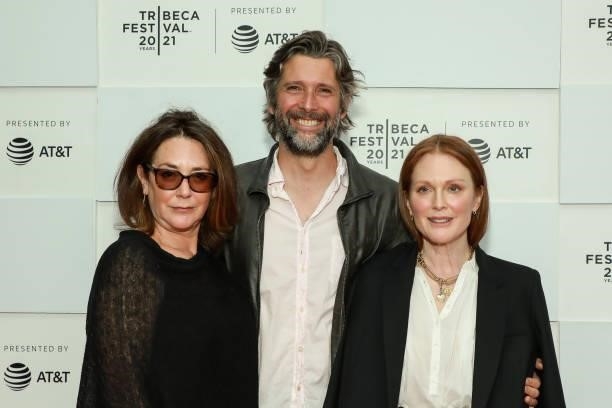 Talia Balsam, Bart Freundlich and Julianne Moore attend "With/In Vol.1
