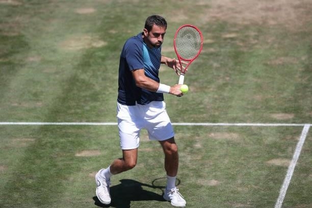 Marin Cilic of Croatia plays a backhand as he warms up prior to his final match against Felix Auger-Aliassime of Canadaduring day 7 of the...