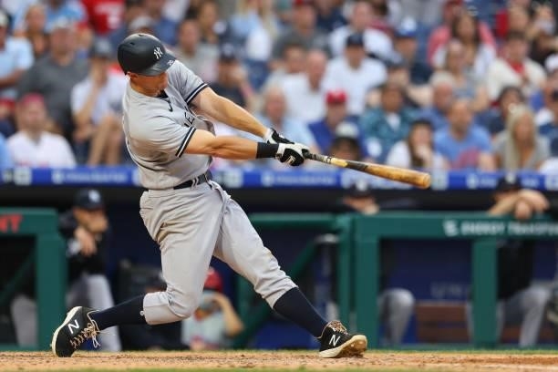 LeMahieu of the New York Yankees hits a three-run home run to tie the game in the ninth inning against the Philadelphia Phillies at Citizens Bank...