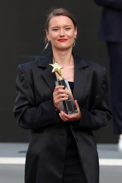Zygimant Elena Jakstaite receives an award at the European Shooting Stars Awards and "Ich bin dein Mensch