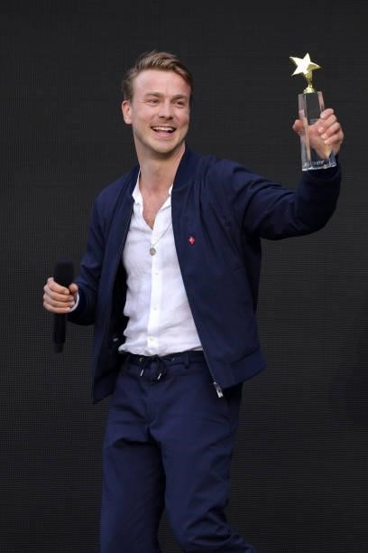 Albrecht Schuch receives an award at the European Shooting Stars Awards and "Ich bin dein Mensch