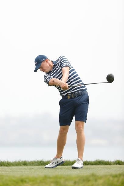 Matt Fitzpatrick of England plays his shot from the fourth tee during a practice round prior to the start of the 2021 U.S. Open at Torrey Pines Golf...