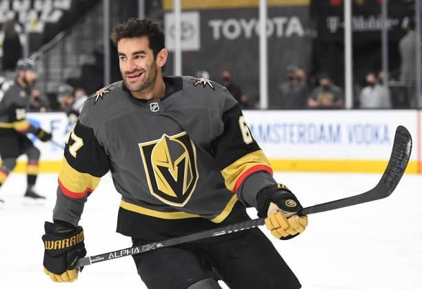 Max Pacioretty of the Vegas Golden Knights warms up prior to Game One of the Stanley Cup Semifinals against the Montreal Canadiens at T-Mobile Arena...