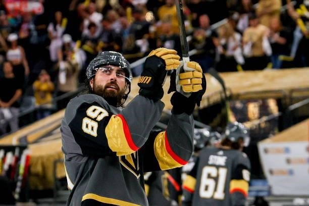 Alex Tuch of the Vegas Golden Knights waves to the crowd after the team's 4-1 victory against the Montreal Canadiens in Game One of the Stanley Cup...