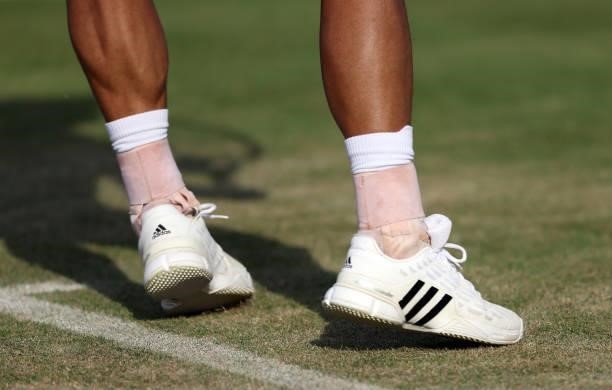 Detailed view of the strapping on Yen-Hsun Lu of Taiwan during his First Round match against Fabio Fognini of Italy during Day 2 of the cinch...