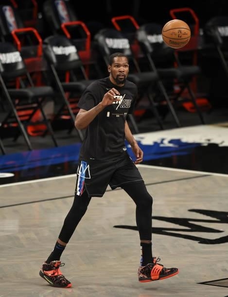 Kevin Durant of the Brooklyn Nets warms up before game 5 of the Eastern Conference second round against the Milwaukee Bucks at Barclays Center on...