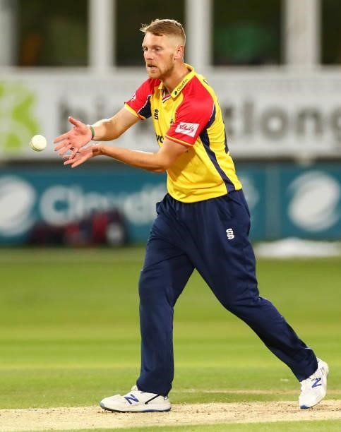 Jamie Porter of Essex Eagles catches the ball during the Vitality T20 Blast match between Essex Eagles and Sussex Sharks at Cloudfm County Ground on...