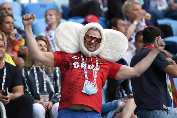 Russia fan wearing a hat reacts prior to the UEFA Euro 2020 Championship Group B match between Finland and Russia at Saint Petersburg Stadium on June...