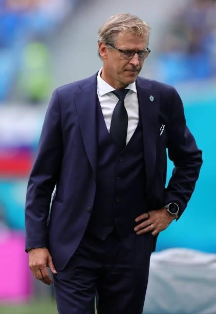 Markku Kanerva, Head Coach of Finland looks on during the UEFA Euro 2020 Championship Group B match between Finland and Russia at Saint Petersburg...