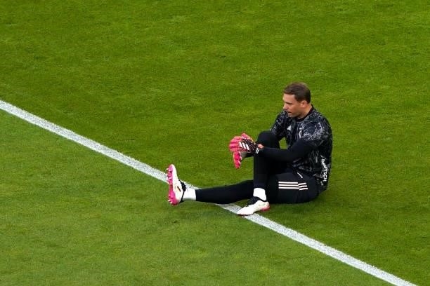 Goalkeeper Manuel Neuer of Germany warming up during the UEFA Euro 2020 match between France and Germany at Allianz Arena on June 15, 2021 in Munich,...