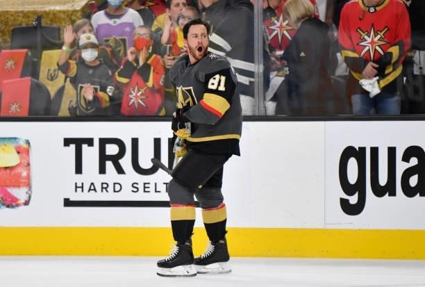 Jonathan Marchessault of the Vegas Golden Knights warms up prior to Game Two of the Stanley Cup Semifinals against the Montreal Canadiens at T-Mobile...