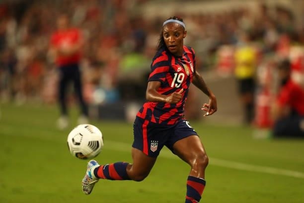 Crystal Dunn of United States controls the ball during the Summer Series game between United States and Nigeria at Q2 Stadium on June 16, 2021 in...