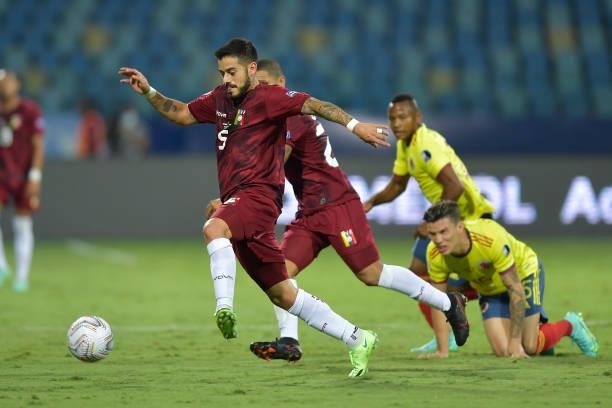 Junior Moreno of Venezuela controls the ball during a Group B match between Colombia and Venezuela as part of Copa America Brazil 2021 at Estadio...
