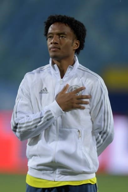 Juan Cuadrado of Colombia looks on prior to a Group B match between Colombia and Venezuela as part of Copa America Brazil 2021 at Estadio Olimpico on...