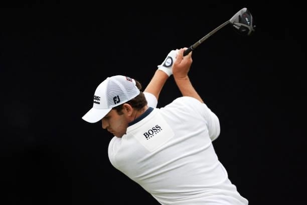 Patrick Cantlay of the United States plays his shot from the seventh tee during the first round of the 2021 U.S. Open at Torrey Pines Golf Course on...
