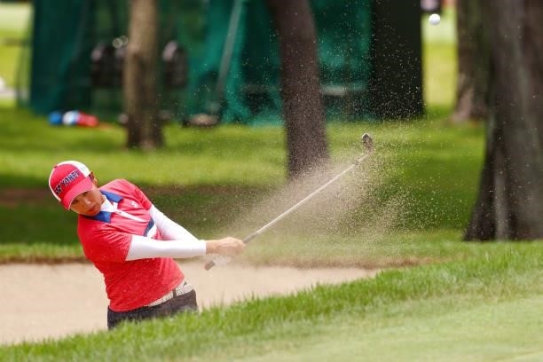 Maiko Wakabayashi of Japan hits out from a bunker on the 12th hole during the first round of Nichirei Ladies at Sodegaura Country Club Shinsode...