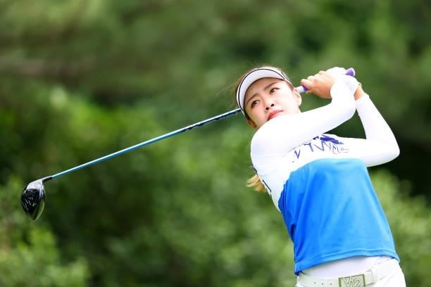 Maria Shinohara of Japan hits her tee shot on the 13th hole during the first round of Nichirei Ladies at Sodegaura Country Club Shinsode Course on...