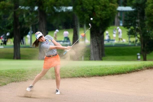 Hikari Tanabe of Japan hits out of a bunker on the 9th hole during the first round of Nichirei Ladies at Sodegaura Country Club Shinsode Course on...