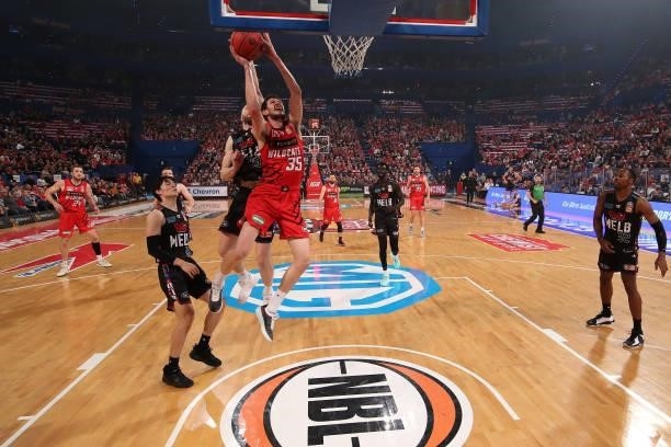 Clint Steindl of the Wildcats goes to the basket during game one of the NBL Grand Final Series between the Perth Wildcats and Melbourne United at RAC...