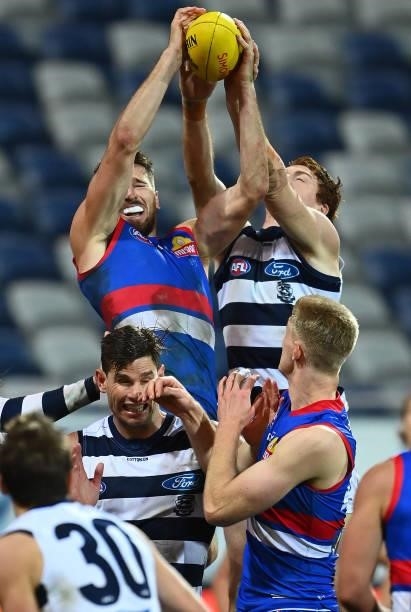 Marcus Bontempelli of the Bulldogs marks during the round 13 AFL match between the Geelong Cats and the Western Bulldogs at GMHBA Stadium on June 18,...