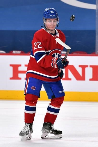 Cole Caufield of the Montreal Canadiens warms up prior to Game Three of the Stanley Cup Semifinals of the 2021 Stanley Cup Playoffs against the Vegas...