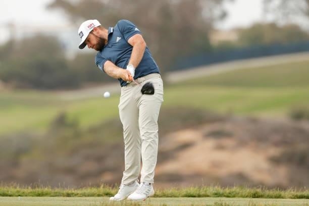 Tyrrell Hatton of England plays his shot from the fifth tee during the second round of the 2021 U.S. Open at Torrey Pines Golf Course on June 18,...