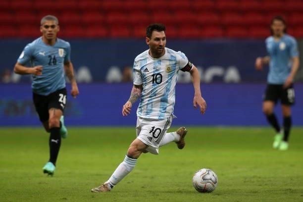 Lionel Messi of Argentina controls the ball during a group A match between Argentina and Chile as part of Conmebol Copa America Brazil 2021 at Mane...