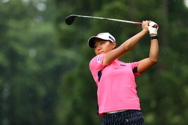 Mao Nozawa of Japan hits her tee shot on the 8th hole during the second round of Nichirei Ladies at Sodegaura Country Club Shinsode Course on June...