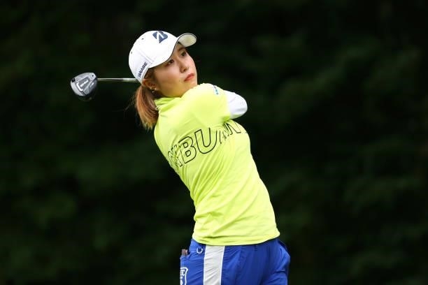 Momoko Osato of Japan hits her tee shot on the 8th hole during the second round of Nichirei Ladies at Sodegaura Country Club Shinsode Course on June...