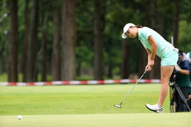 Haruka Morita of Japan attempts a putt on the 18th green during the second round of Nichirei Ladies at Sodegaura Country Club Shinsode Course on June...