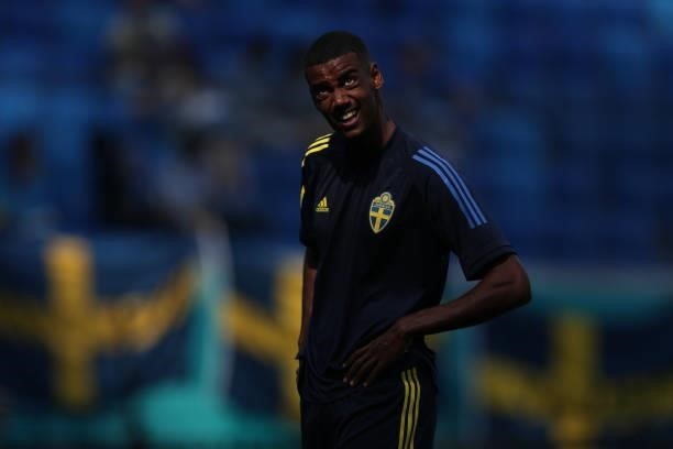 Alexander Isak of Sweden warms up before the UEFA Euro 2020 Championship Group E match between Sweden and Slovakia at Saint Petersburg Stadium on...
