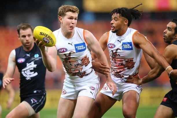 Tom Green of the Giants in action during the round 14 AFL match between the Greater Western Sydney Giants and the Carlton Blues at GIANTS Stadium on...