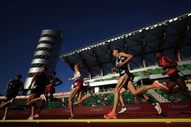 Galen Rupp runs in the Men's 10000 Meter final during day one of the 2020 U.S. Olympic Track & Field Team Trials at Hayward Field on June 18, 2021 in...