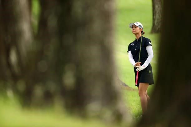 Shina Kanazawa of Japan reacts after her second shot on the 7th hole during the final round of Nichirei Ladies at Sodegaura Country Club Shinsode...