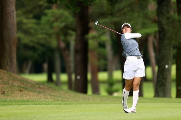 Kotone Hori of Japan hits her second shot on the 18th hole during the final round of Nichirei Ladies at Sodegaura Country Club Shinsode Course on...