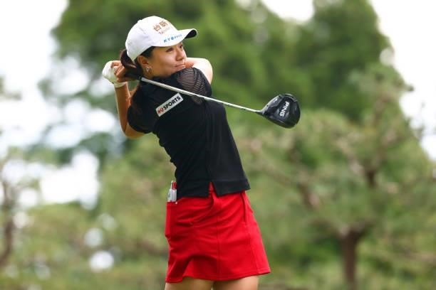 Pei-Ying Tsai of Chinese Taipei hits her tee shot on the 18th hole during the final round of Nichirei Ladies at Sodegaura Country Club Shinsode...
