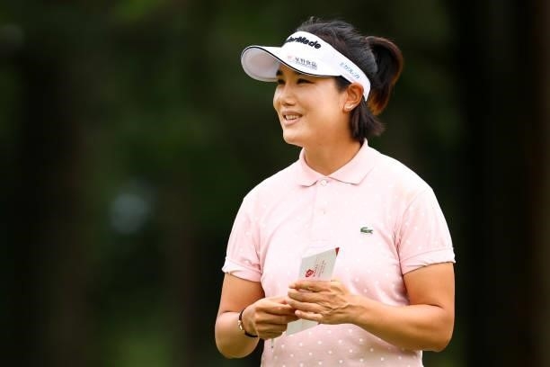 Mi-jeong Jeon of South Korea smiles after holing out on the 18th green during the final round of Nichirei Ladies at Sodegaura Country Club Shinsode...