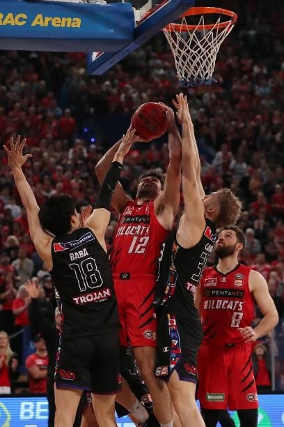 Todd Blanchfield of the Wildcats drives to the basket during game two of the NBL Grand Final Series between the Perth Wildcats and Melbourne United...