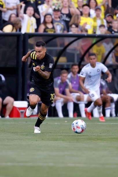 Lucas Zelarayan of the Columbus Crew controls the ball during the match against the Chicago Fire FC on June 19, 2021 in Columbus, Ohio.