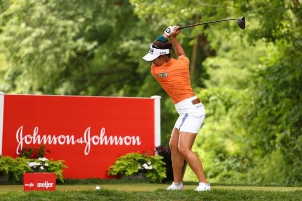 Su Oh of Australia hits her tee shot on the 16th hole during the final round of the Meijer LPGA Classic for Simply Give at Blythefield Country Club...
