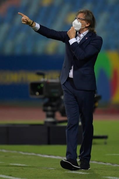 Ricardo Gareca coach of Peru gestures during a group b match between Colombia and Peru as part of Copa America Brazil 2021 at Estadio Olimpico on...