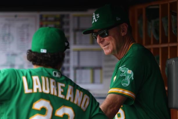 Manager Bob Melvin of the Oakland Athletics talks with Ramón Laureano during a game against the New York Yankees at Yankee Stadium on June 19, 2021...