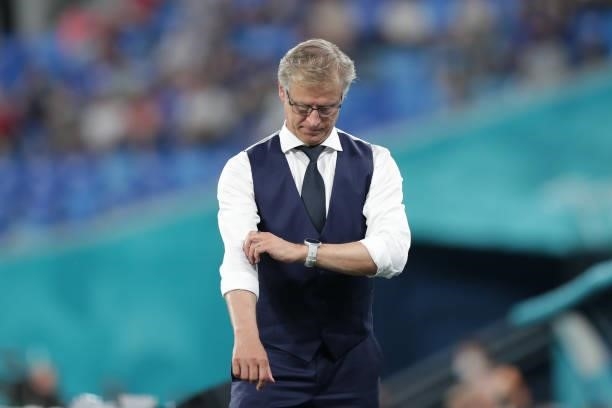Manager Markku Kanerva of Finland reacts during the UEFA Euro 2020 Championship Group B match between Finland and Belgium at Saint Petersburg Stadium...