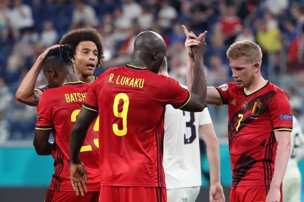 Romelu Lukaku of Belgium celebrates with Kevin De Bruyne of Belgium after scoring the 0-2 goal during the UEFA Euro 2020 Championship Group B match...