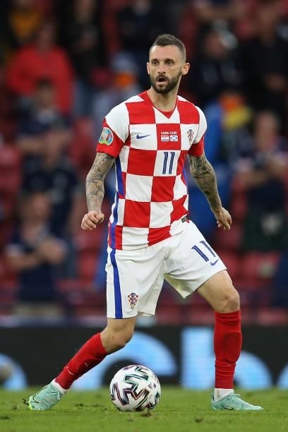 Marcelo Brozovic of Croatia on the ball during the UEFA Euro 2020 Championship Group D match between Croatia and Scotland at Hampden Park on June 22,...