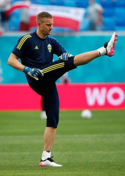Karl-Johan Johnsson of Sweden warms up prior to the UEFA Euro 2020 Championship Group E match between Sweden and Poland at Saint Petersburg Stadium...