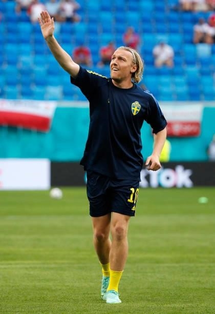 Emil Forsberg of Sweden waves at fans during the warm up prior to the UEFA Euro 2020 Championship Group E match between Sweden and Poland at Saint...