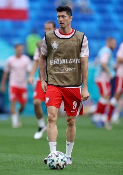 Robert Lewandowski of Poland warms up prior to the UEFA Euro 2020 Championship Group E match between Sweden and Poland at Saint Petersburg Stadium on...