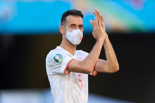 Sergio Busquets of Spain salutes the fans during the UEFA Euro 2020 Championship Group E match between Slovakia and Spain at Estadio La Cartuja on...