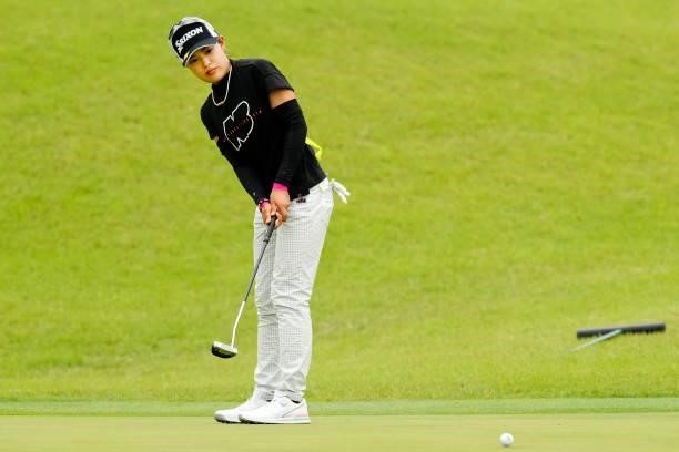Sae Ogura of Japan attempts a putt on the 9th green during the final round of the JLPGA Pro Test at Shizu Hills Country Club on June 25, 2021 in...